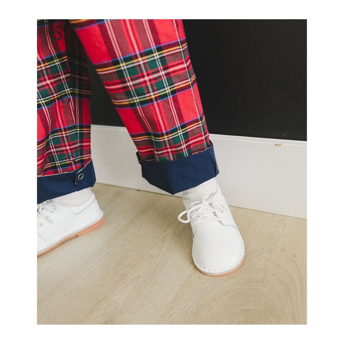 Tyler White Leather Lace Up Shoe