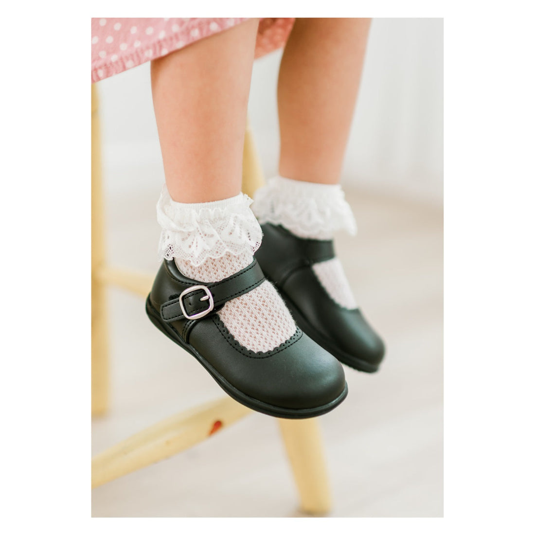 Chloe Classic Scalloped Leather Mary Jane