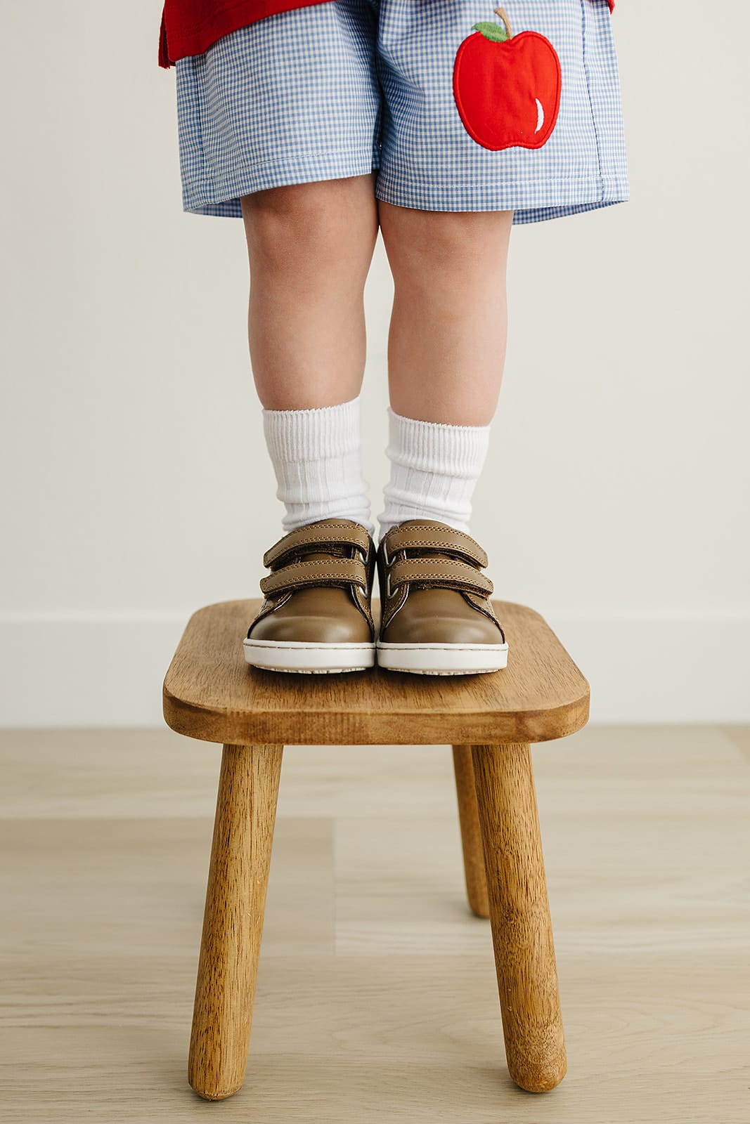 Little English traditional children&