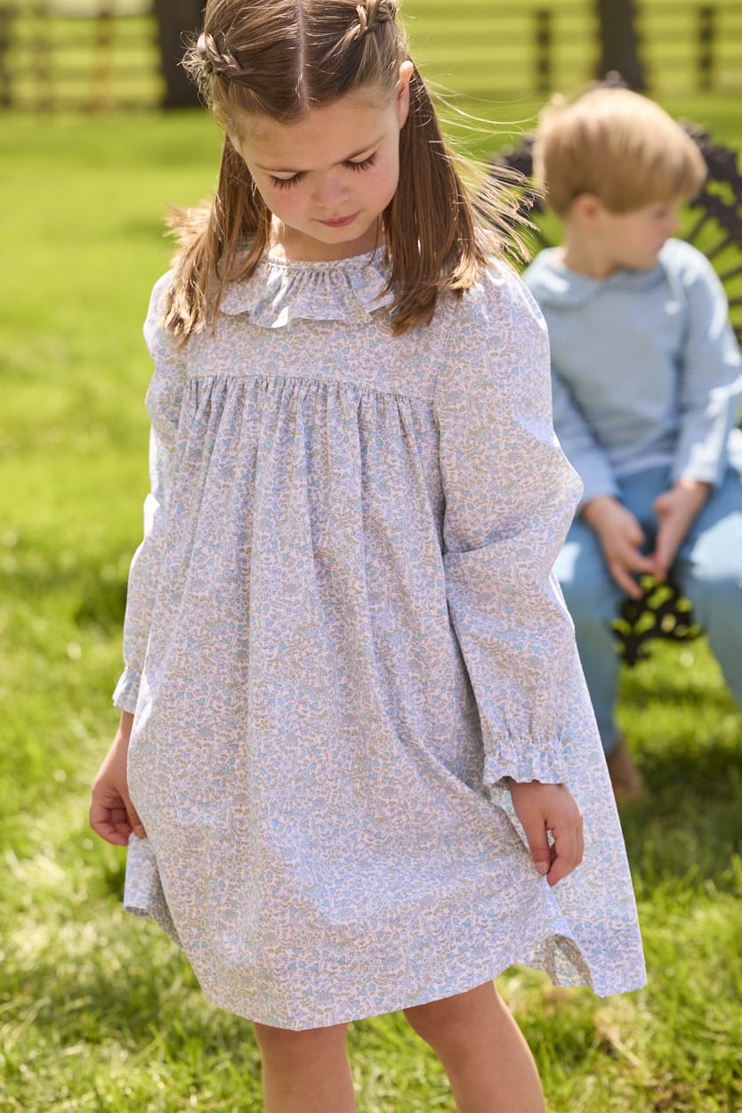 Little English traditional children&