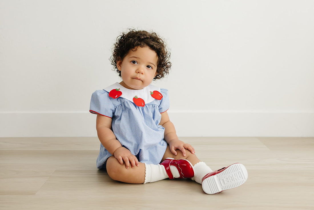 Little English traditional children&
