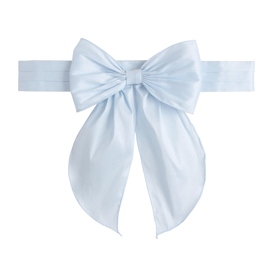 white dress blue satin sash Girls in white dresses with blue satin sashes...these are a few of my favorite things. #lifelovehygge *photos from pinterest