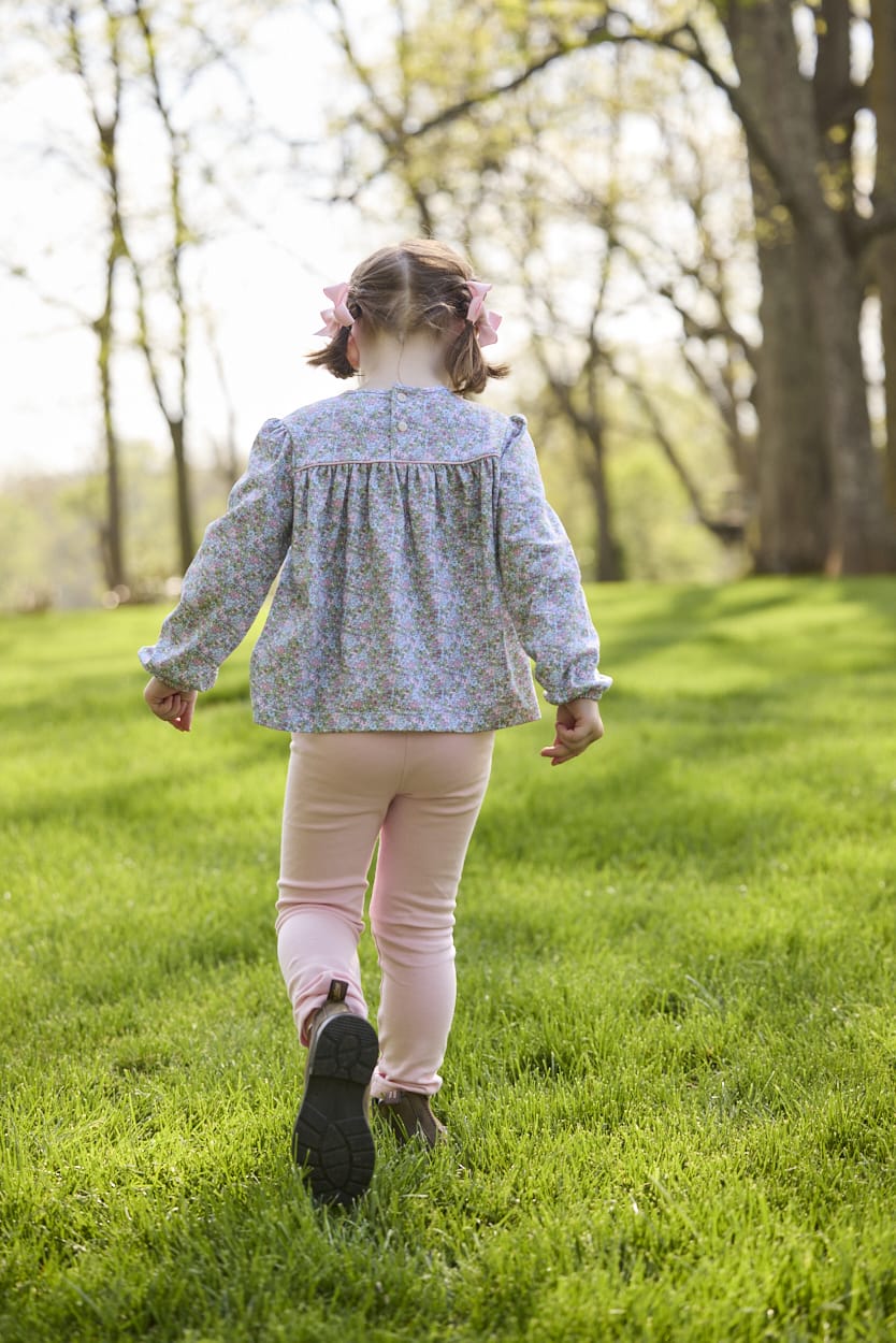 Little English traditional children&