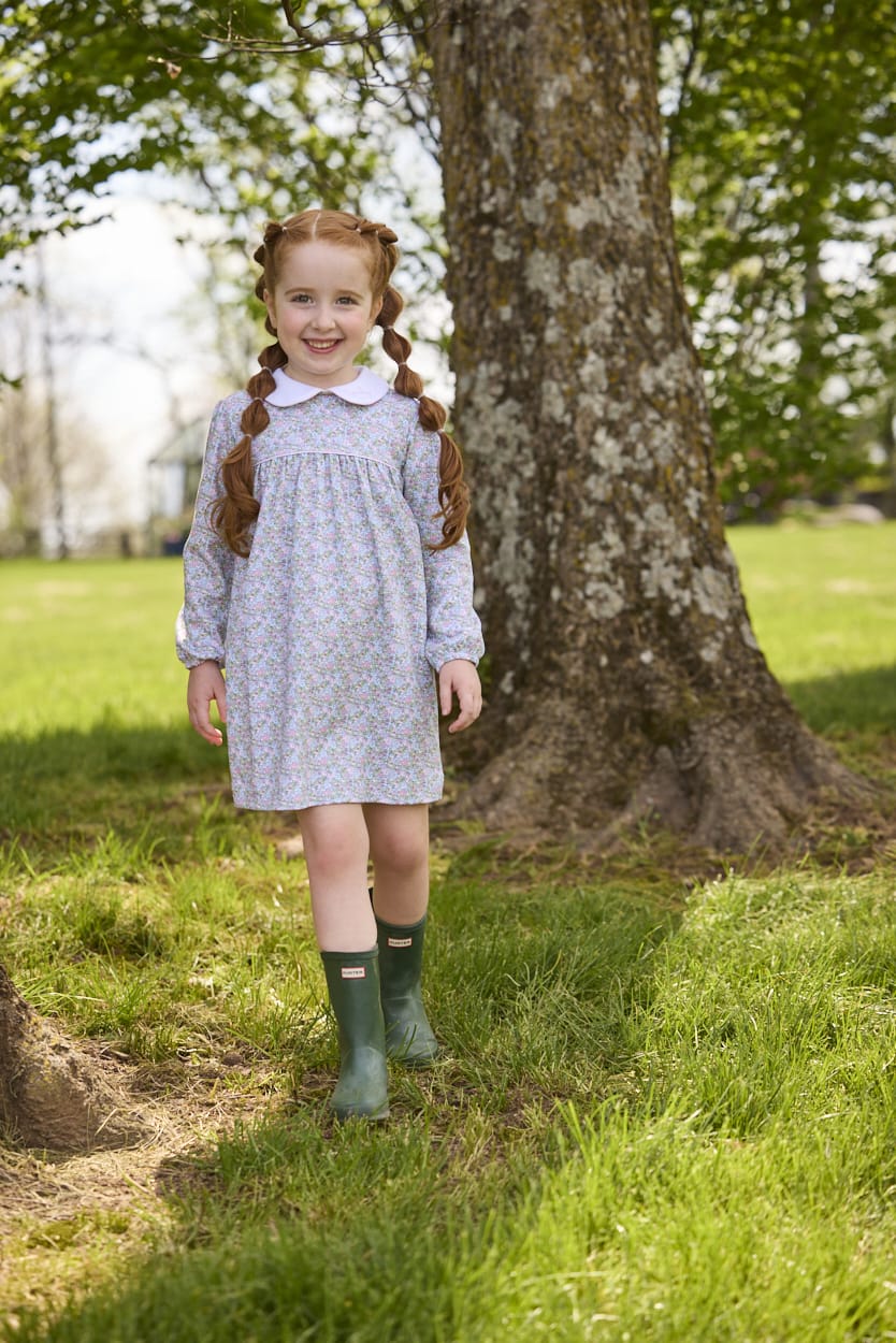 Little English traditional children&