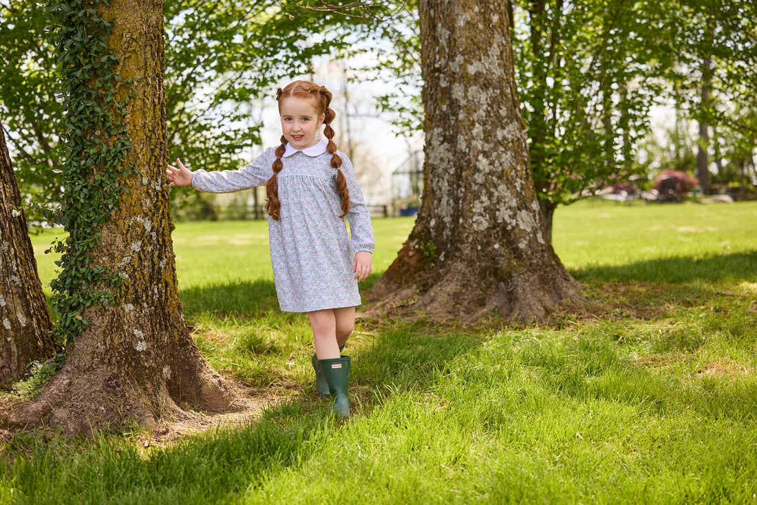 Little English traditional children&