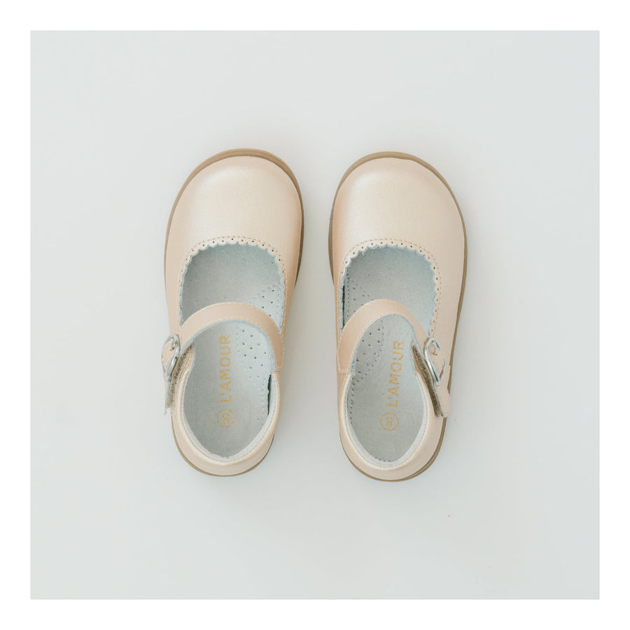 Chloe Classic Scalloped Leather Mary Jane