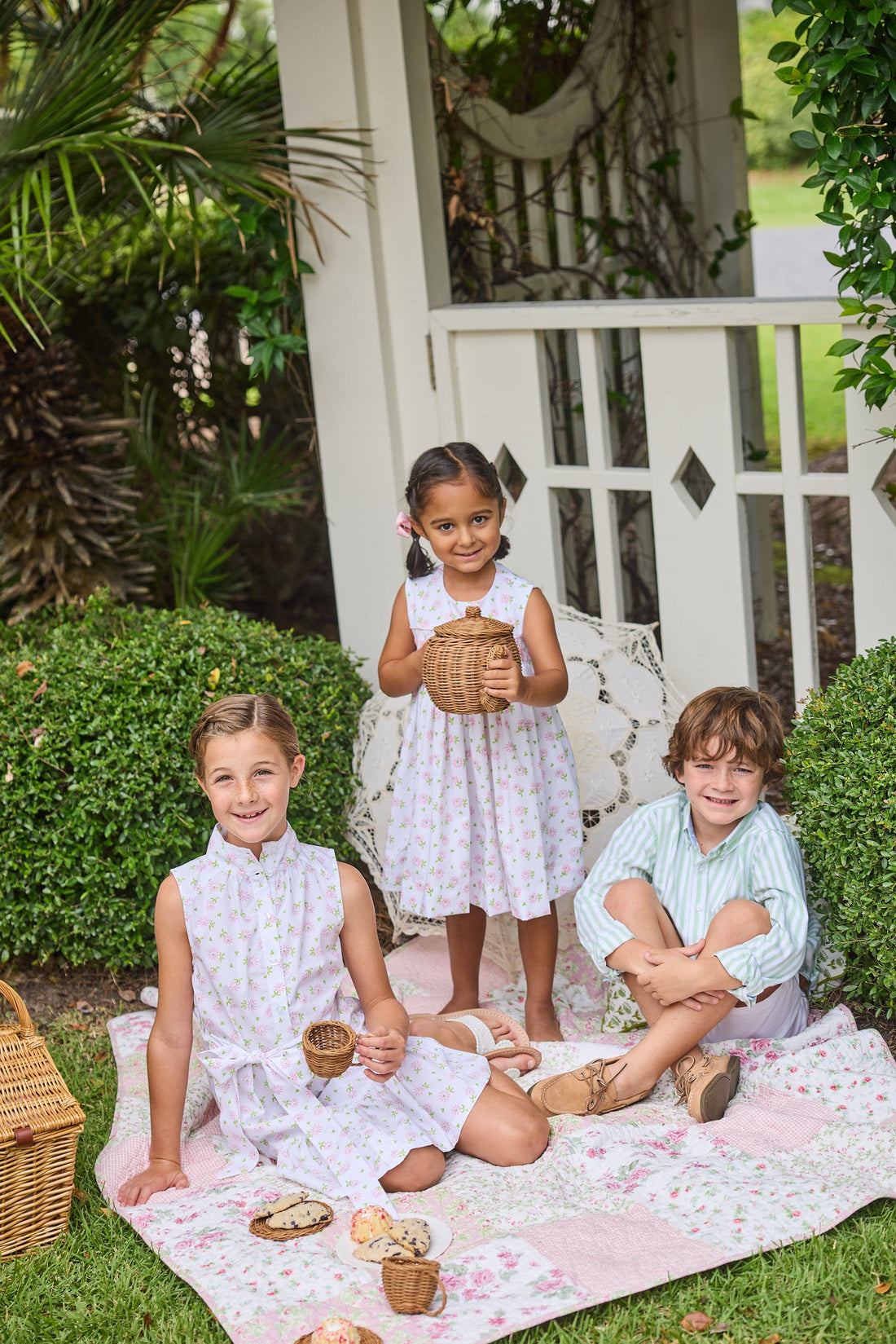 Little English traditional children&