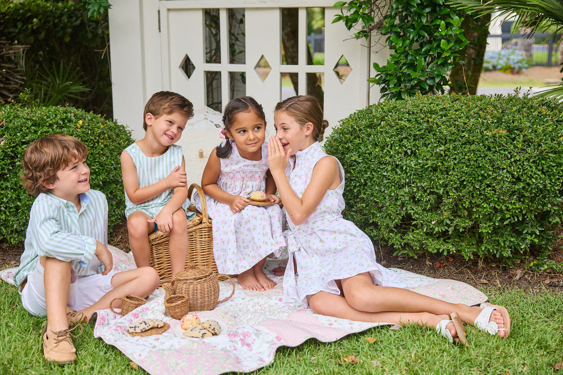 Little English traditional children&