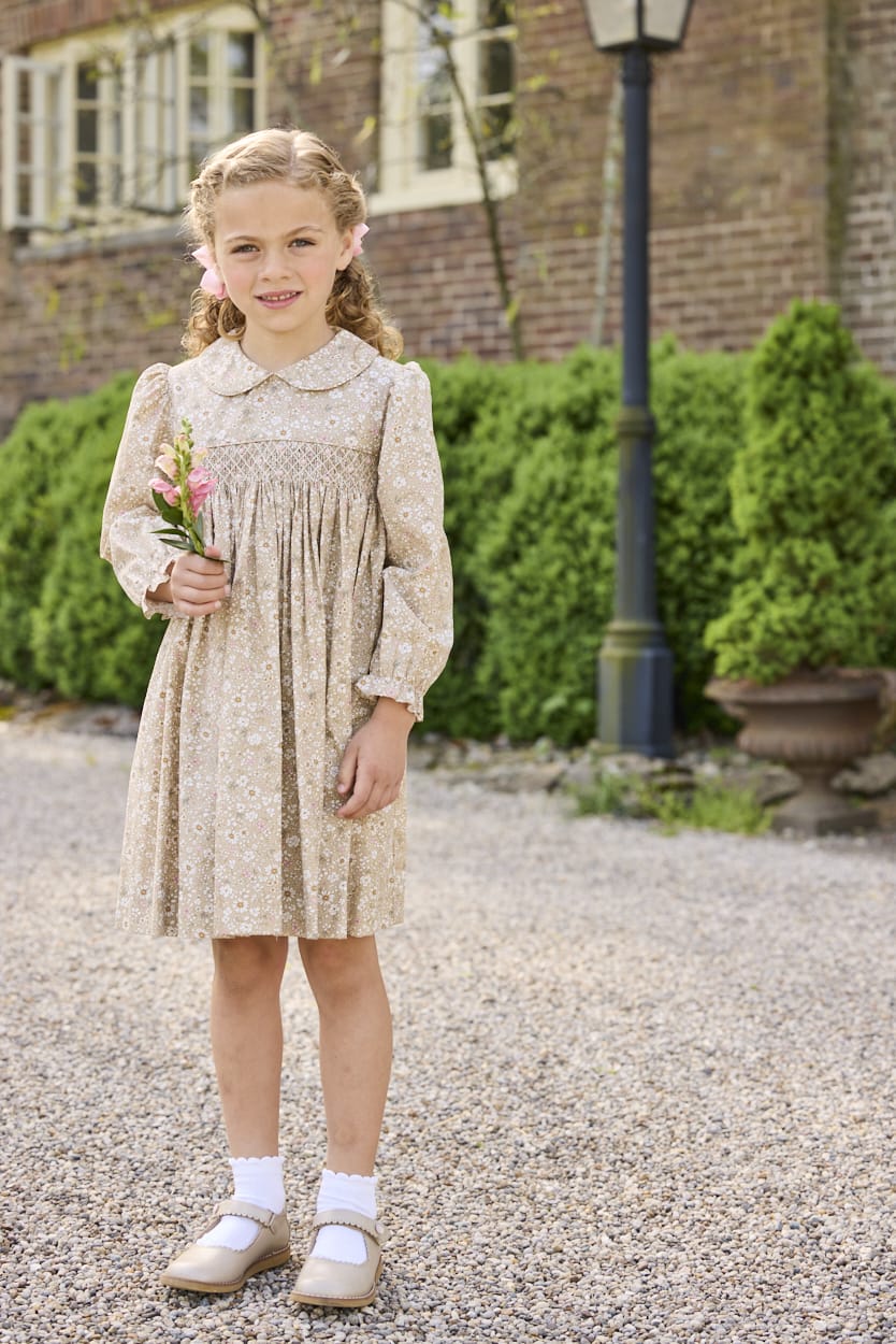 Little English traditional children&