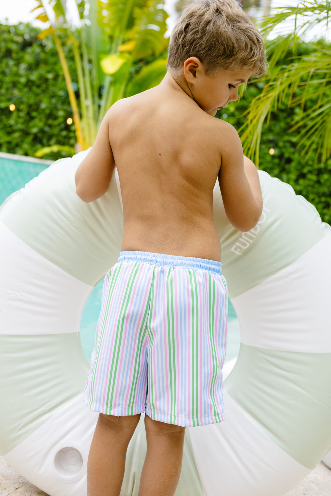 Little English traditional children&