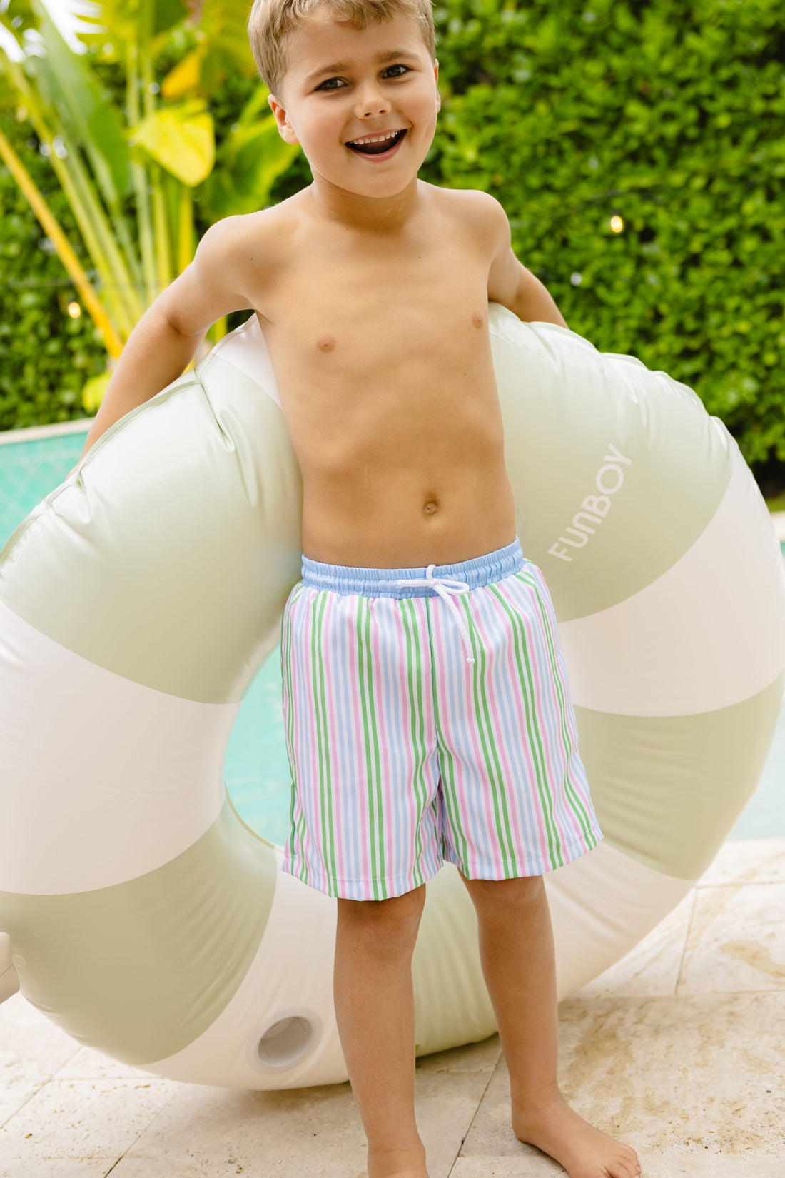 Little English traditional children&