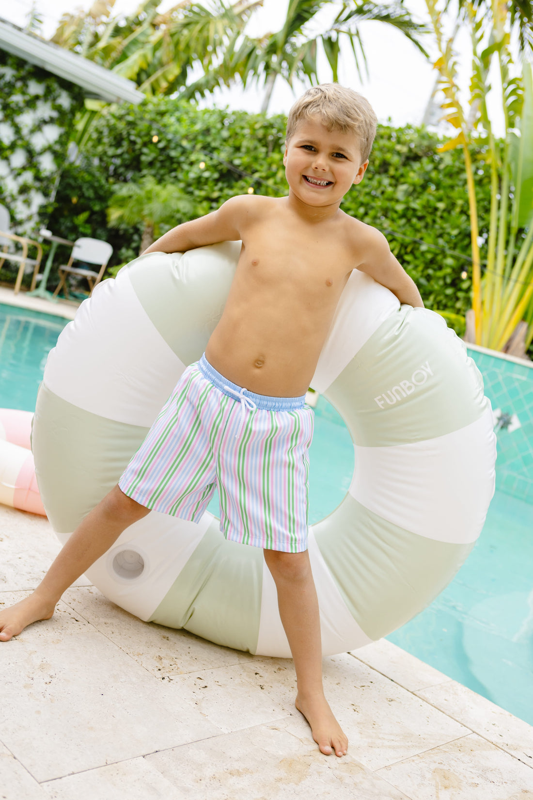 Little English traditional children&