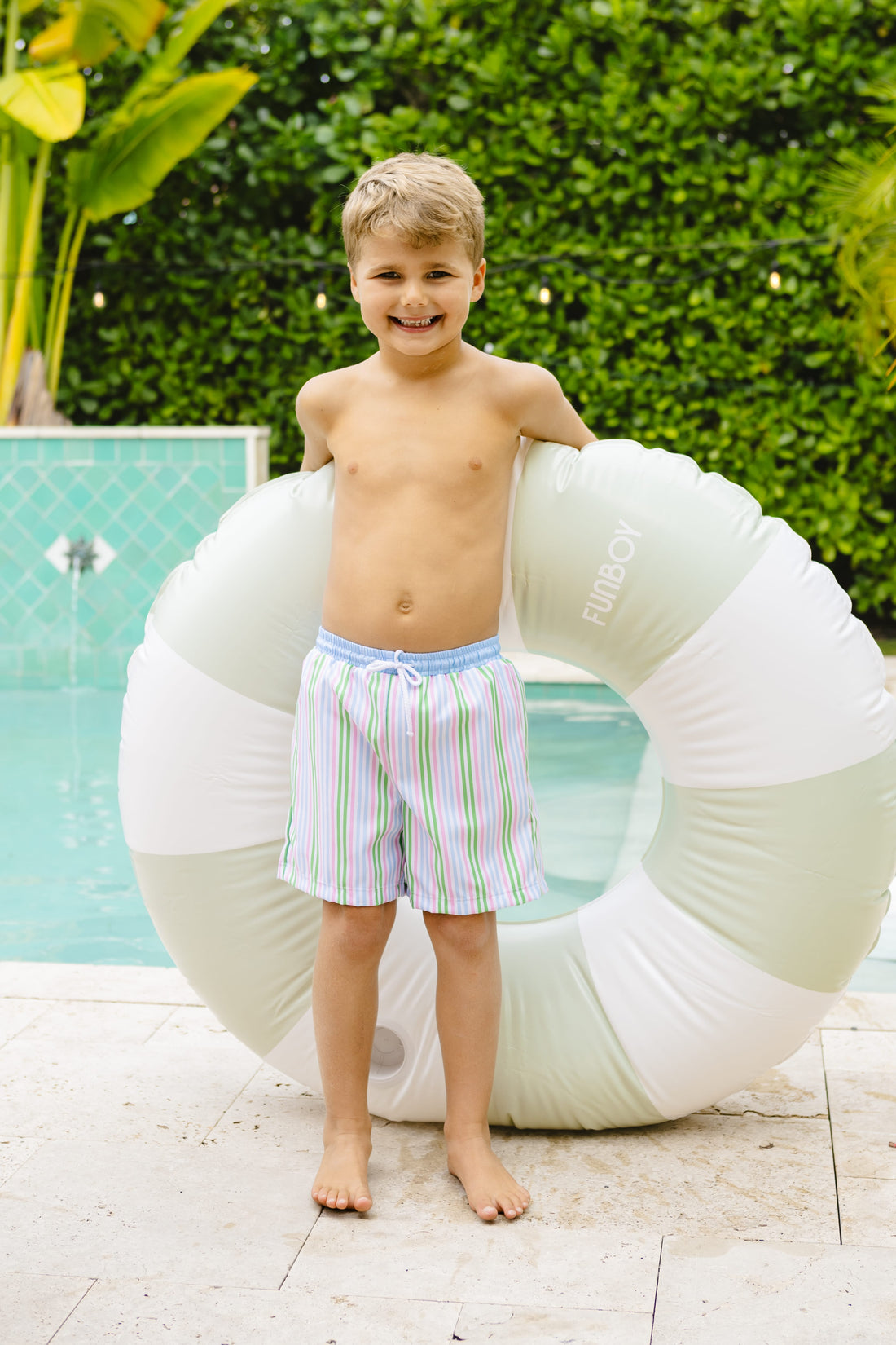 Little English traditional children&