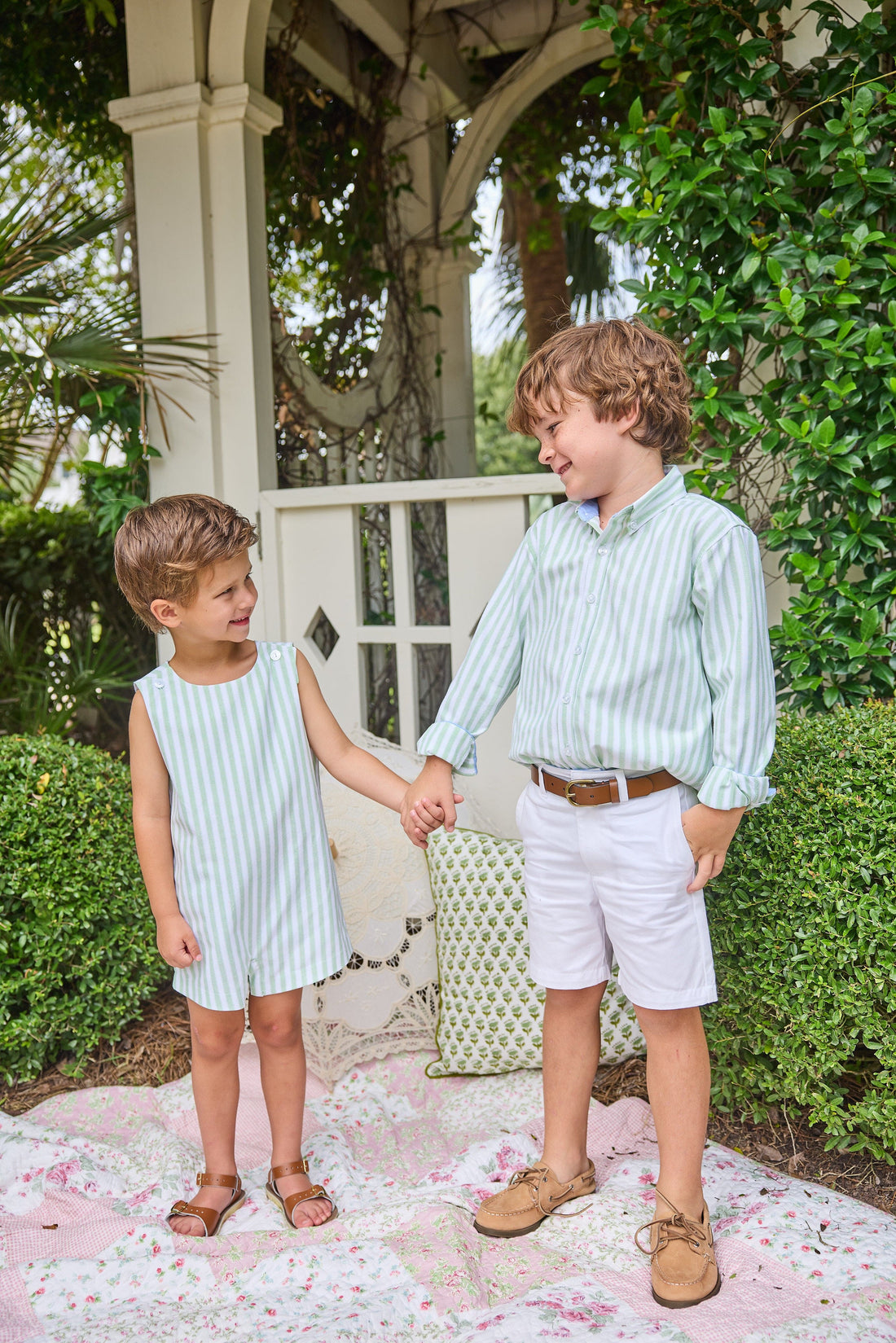 Little English traditional children&