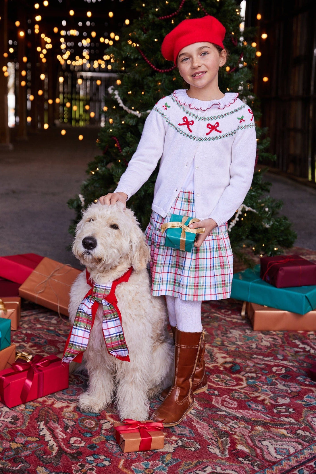 Little English traditional girl&